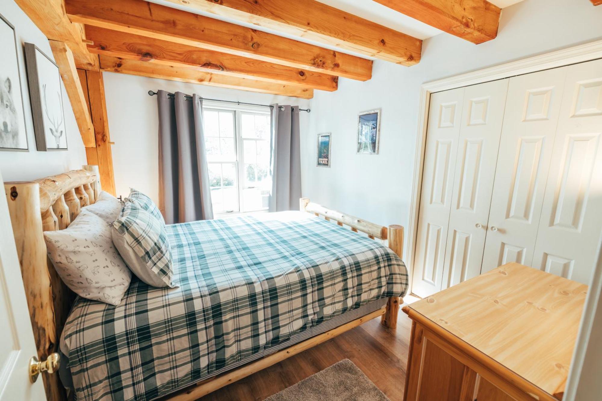 Newly Renovated & Furnished Condo, Only 3 Min To Sunday River! Bethel Esterno foto