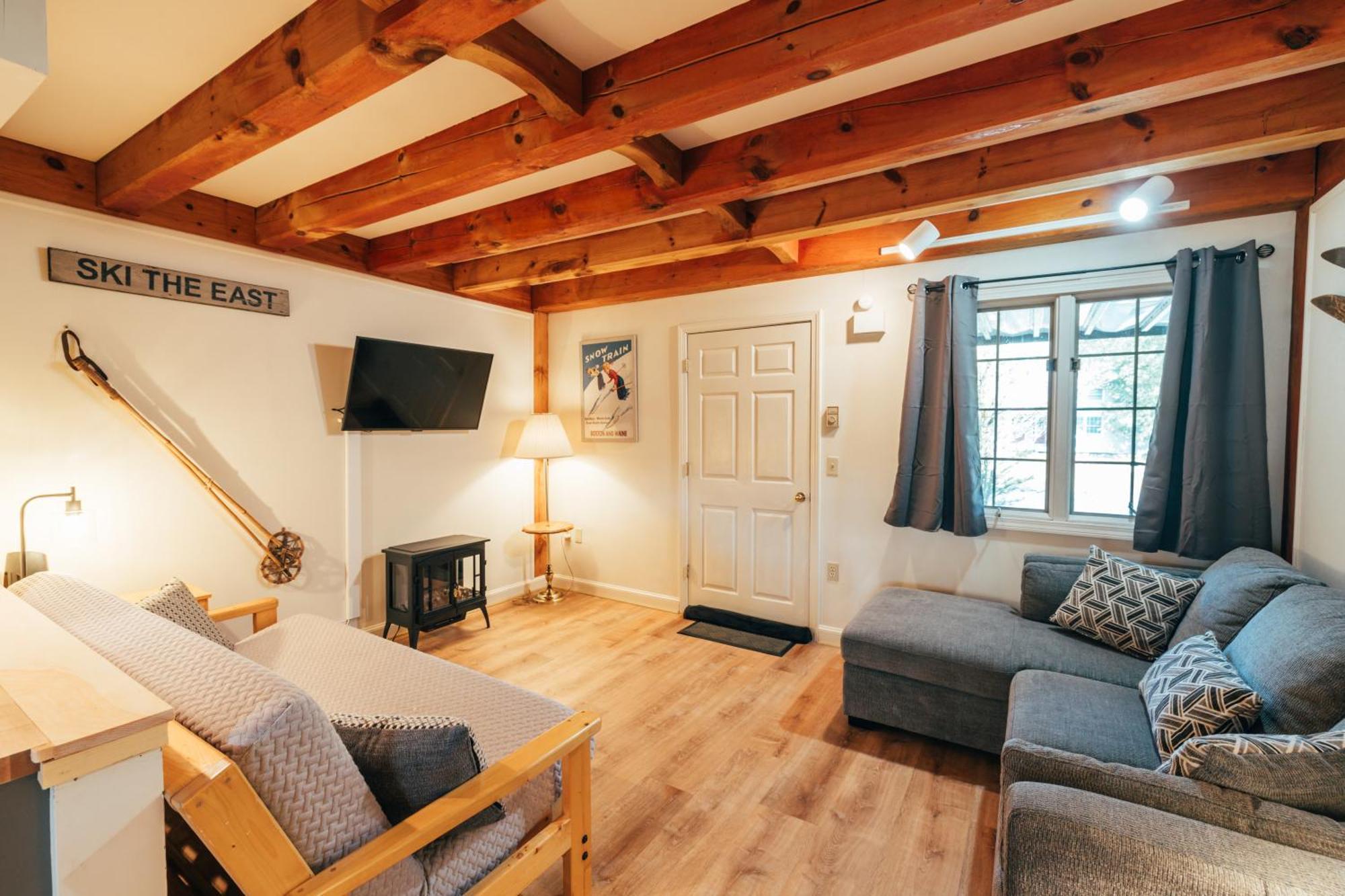 Newly Renovated & Furnished Condo, Only 3 Min To Sunday River! Bethel Esterno foto