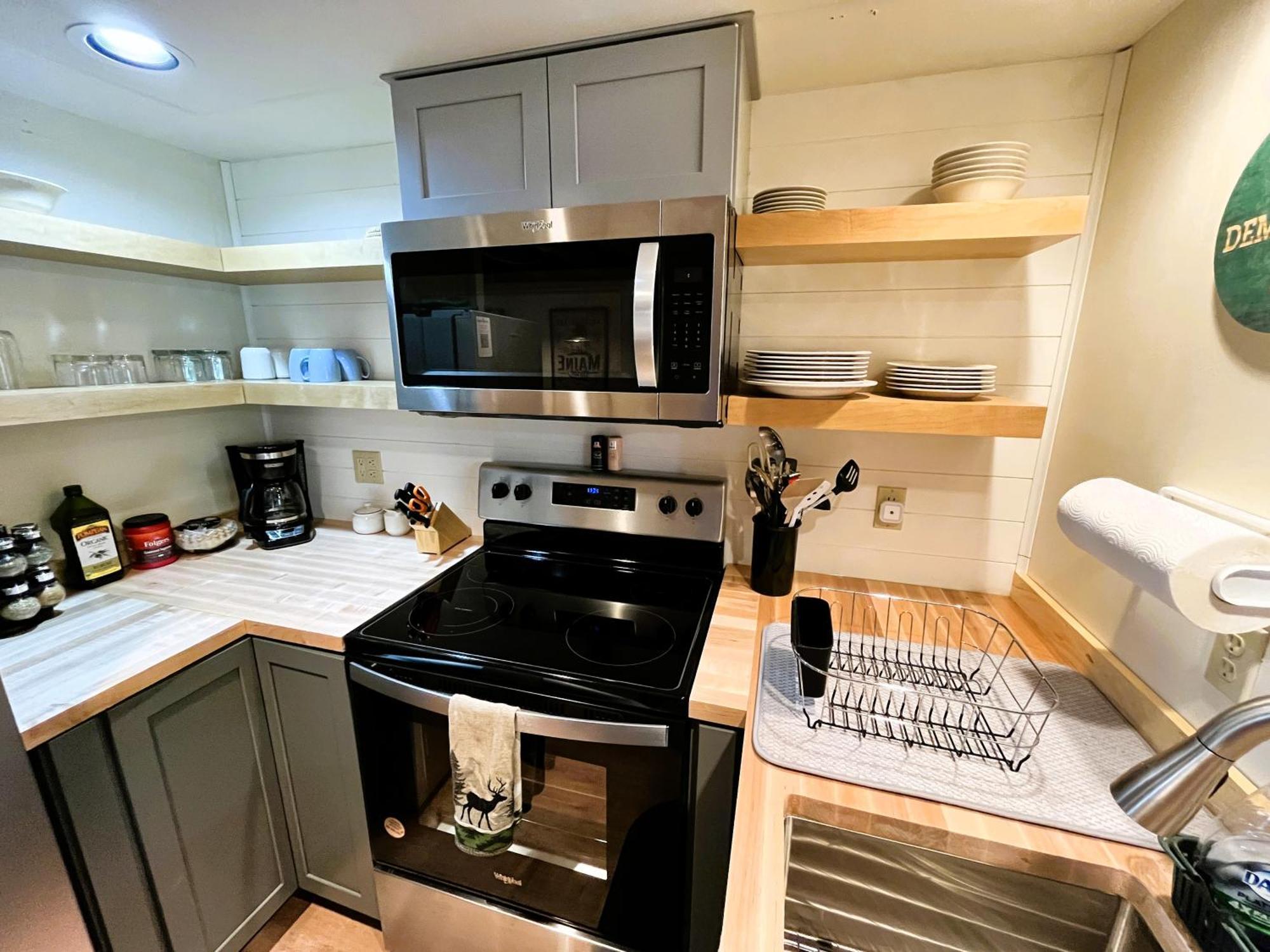 Newly Renovated & Furnished Condo, Only 3 Min To Sunday River! Bethel Esterno foto